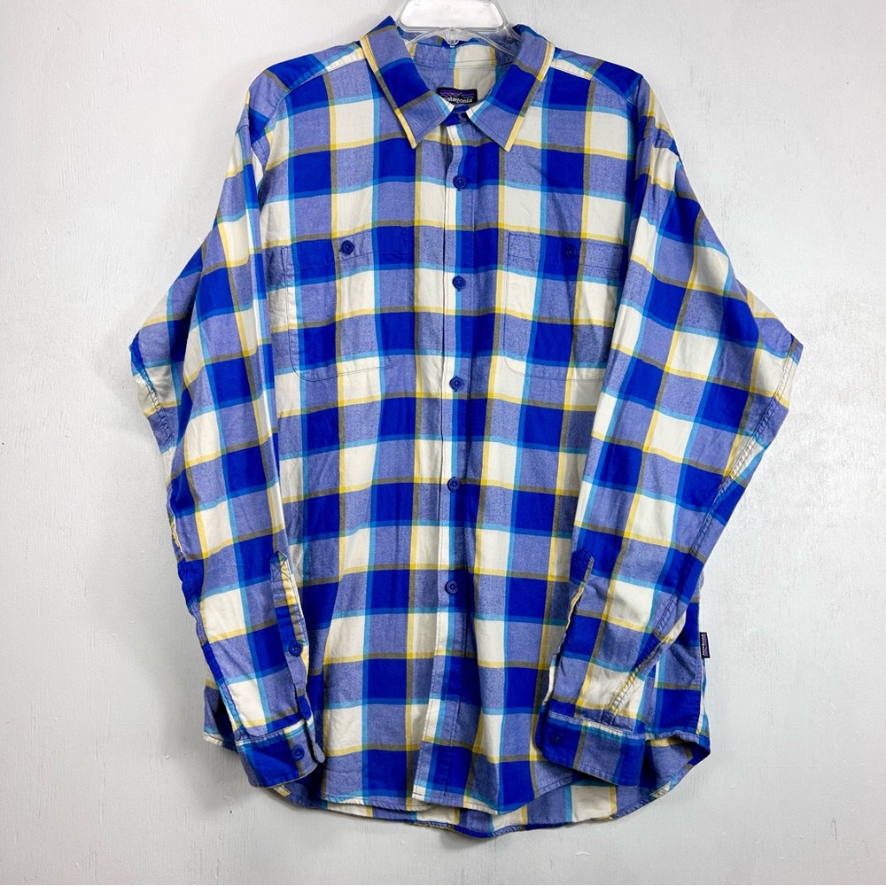 Patagonia 100% organic cotton Blue and Yellow Casual Button Down Plaid Shirt